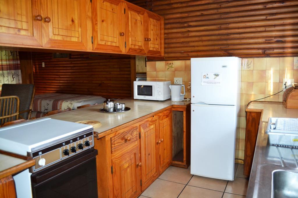 Log Cabin & Settlers Village Graskop Bagian luar foto