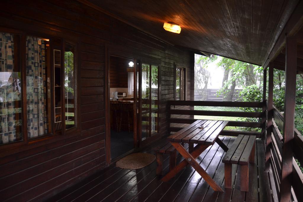 Log Cabin & Settlers Village Graskop Bagian luar foto